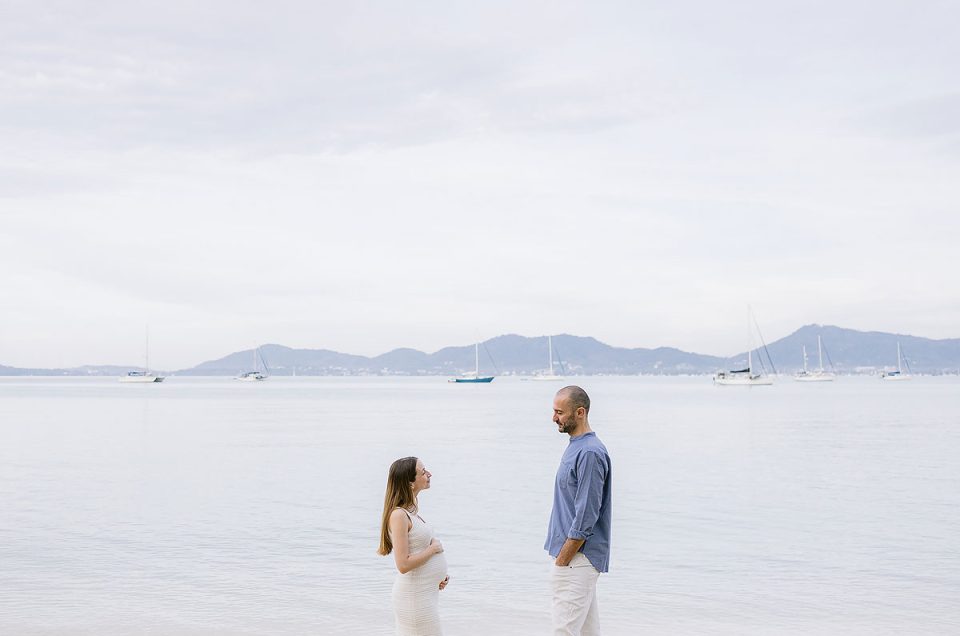 Morning Maternity Photo in Phuket